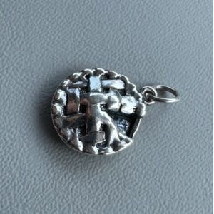 looking for James Avery Pie charm